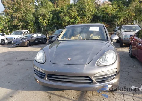 2011 Porsche Cayenne S z USA, uszkodzony, nr VIN WP1AB2A25BLA44568